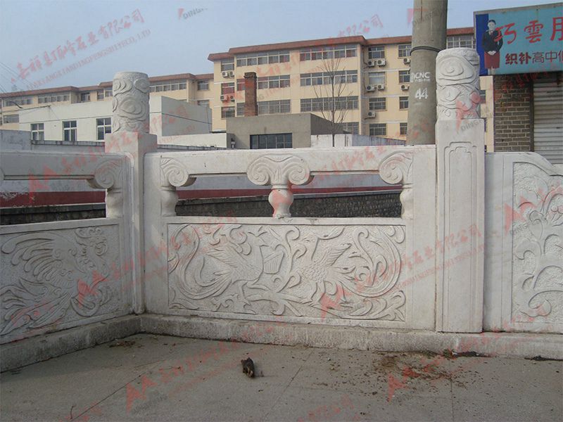 石栏杆