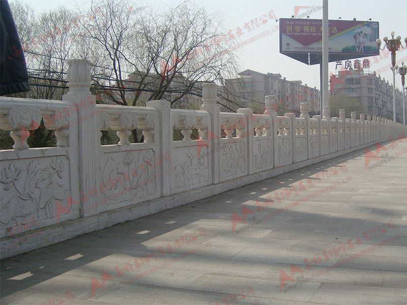 石栏杆