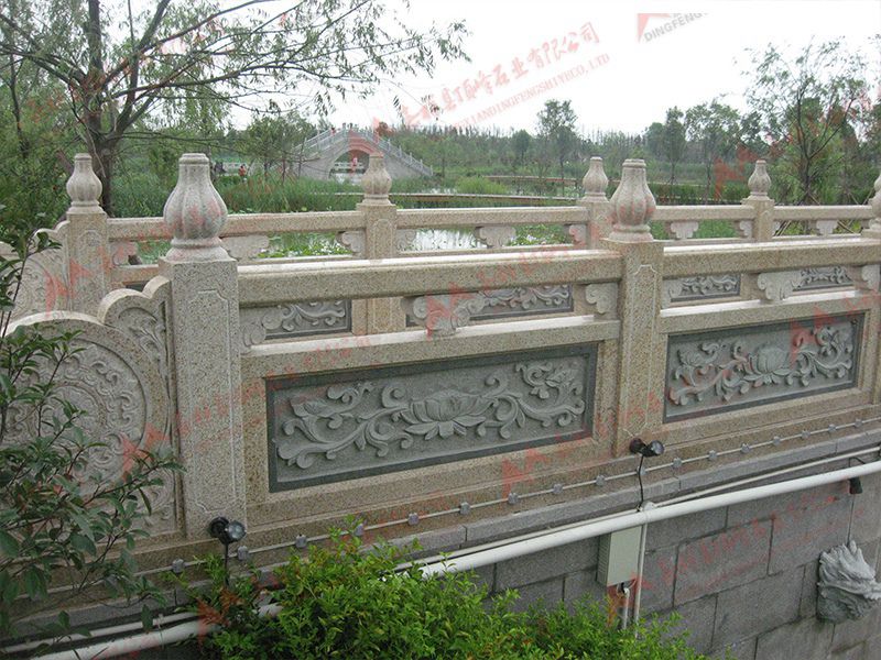 石栏杆